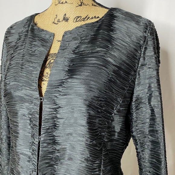 Eileen Fisher Charcoal Gray Silk Metallic Blazer - Picture 2 of 9